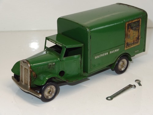 Triang minic 82m - minic, southern